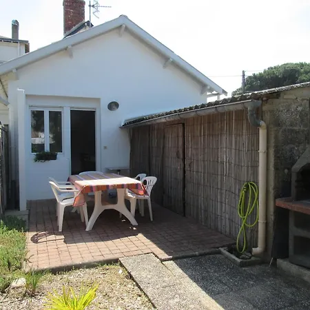 Maison Independante Avec Jardin, Proche Et Commerces - - Fr-1-194-171 La Faute-sur-Mer